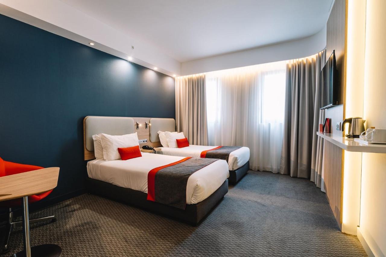 Holiday Inn Express Porto City Centre By Ihg Esterno foto